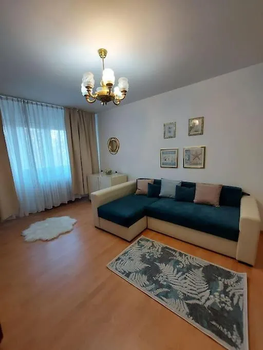 Garsoniera Centrala Renovata Бухарест Апартаменты